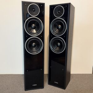 Yamaha Ns-F71